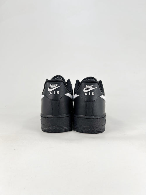 AIR FORCE 1 BLACK & WHITE