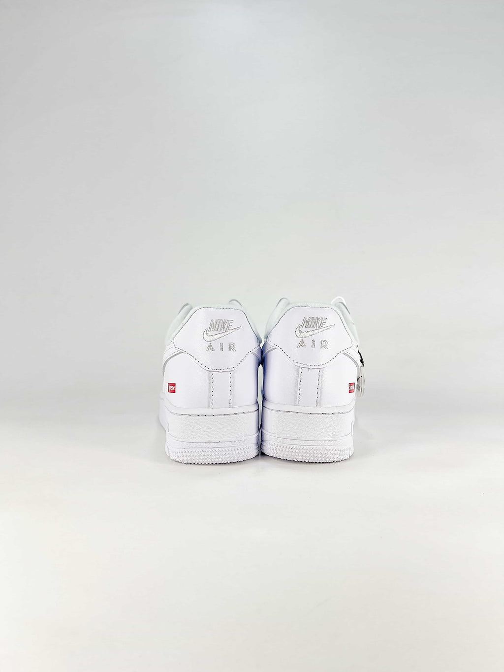 AIR FORCE 1 X SUPREME WHITE