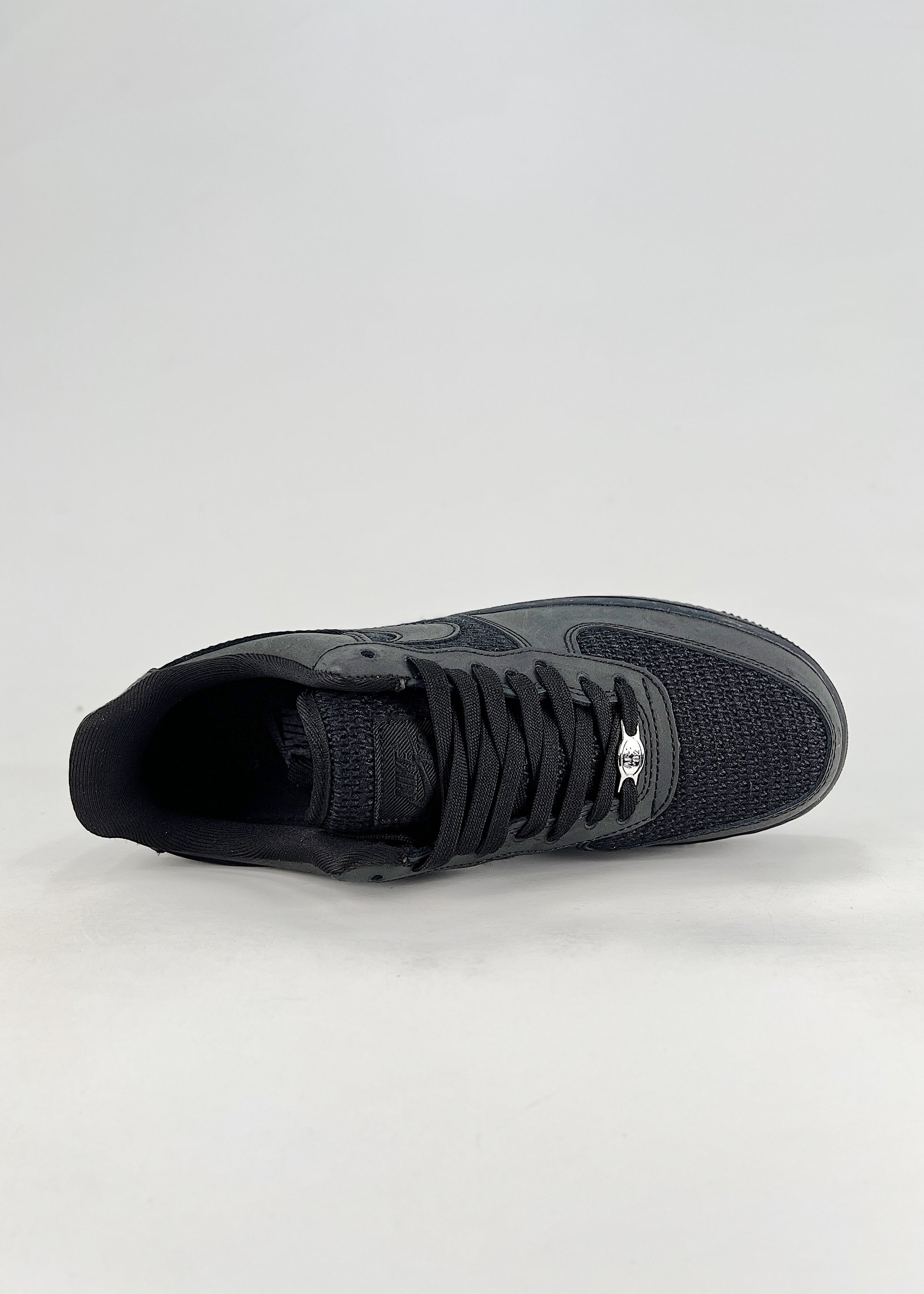 AIR FORCE 1 LV8
