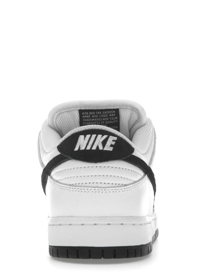 NIKE SB DUNK LOW WHITE & BLACK