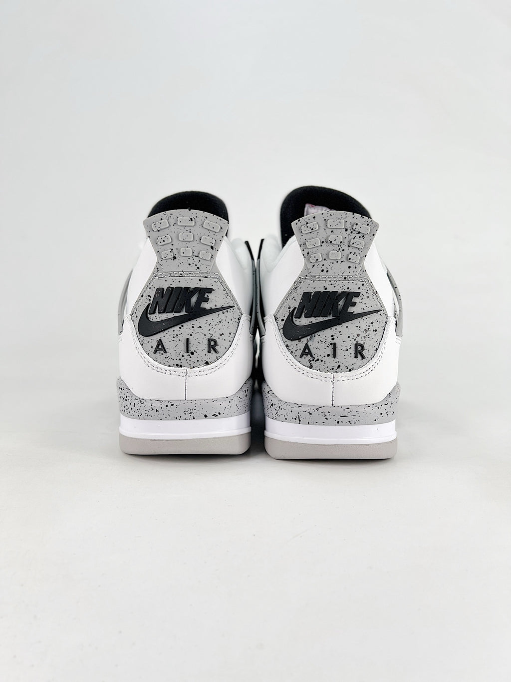 JORDAN RETRO 4 WHITE CEMENT