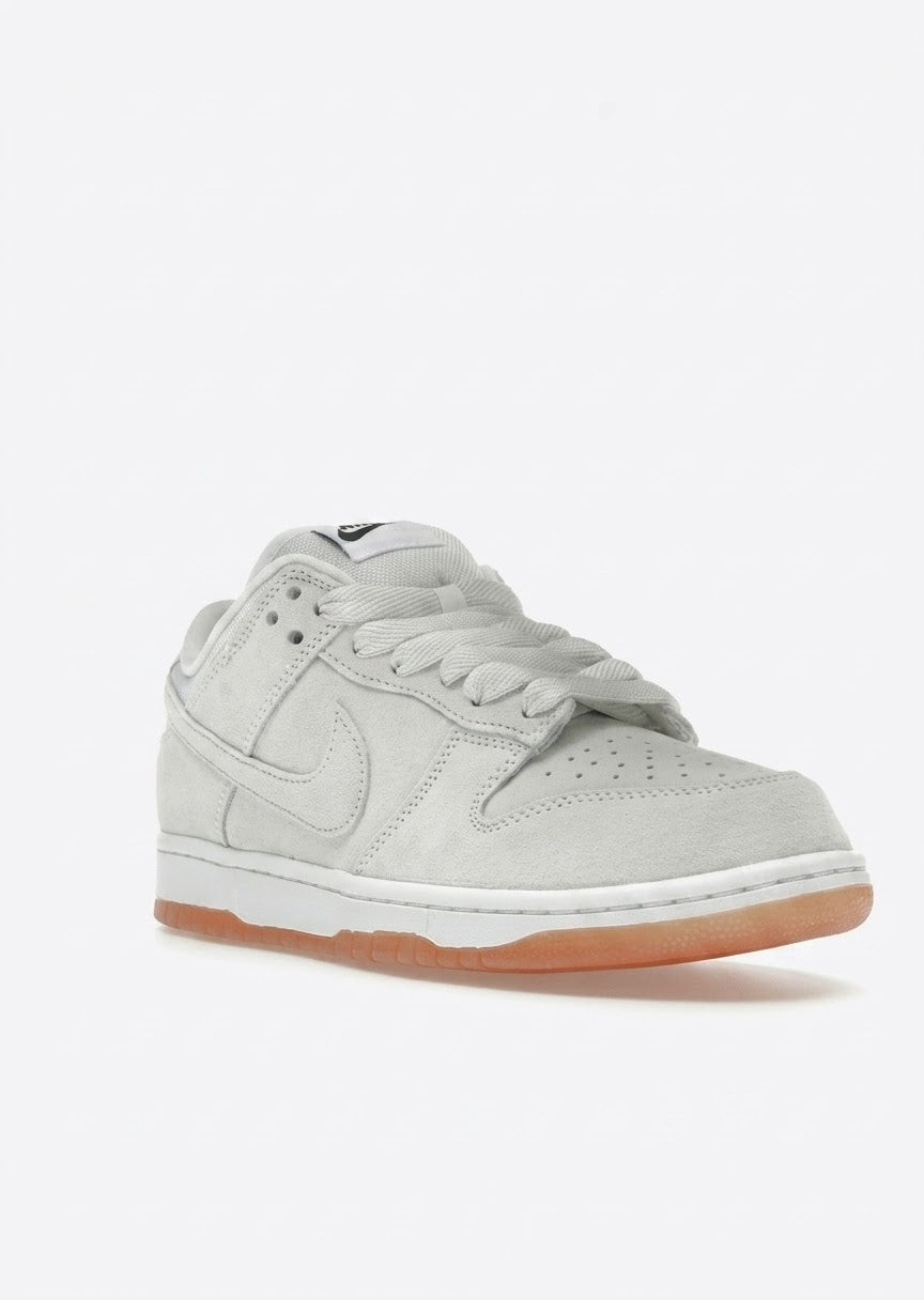 NIKE SB DUNK LOW “PALE IVORY”