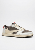 AIR JORDAN 1 TRAVIS SCOTT "REVERSE MOCHA"