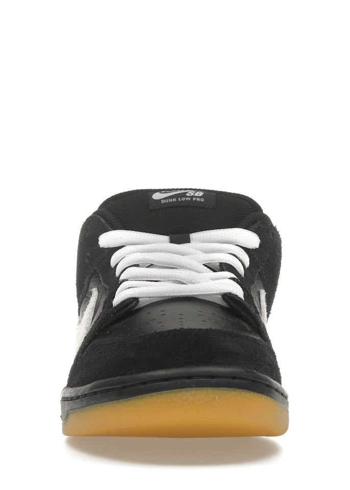 NIKE SB DUNK LOW BLACK & WHITE GUM