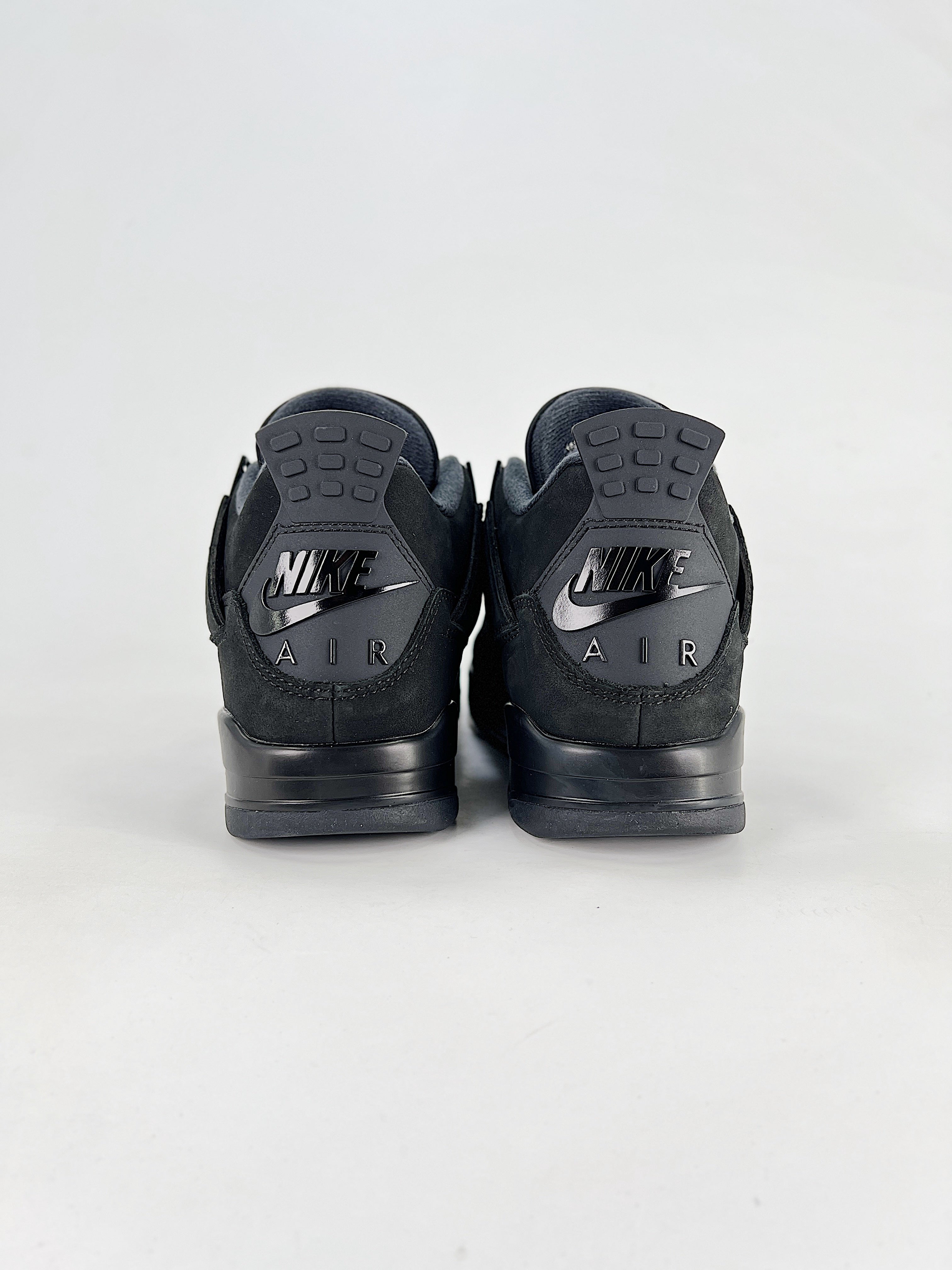 JORDAN RETRO 4 BLACK CAT(2025)