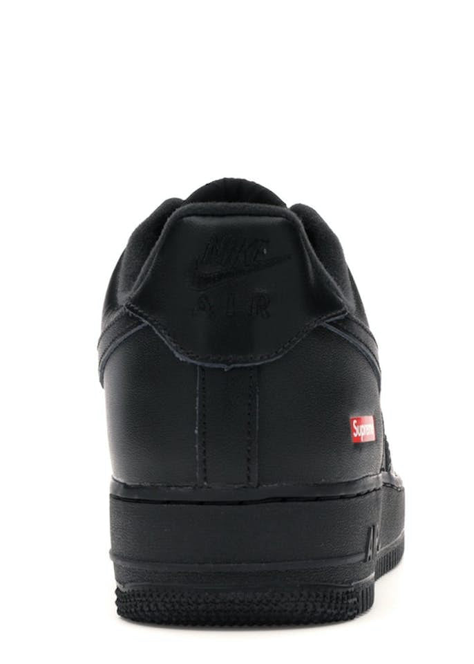 AIR FORCE 1 X SUPREME BLACK